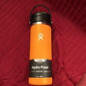 ❤️ Hydro Flask 16oz. Wide Flex Sip Lid Flask Clementine NWT (2 AVAILABLE)